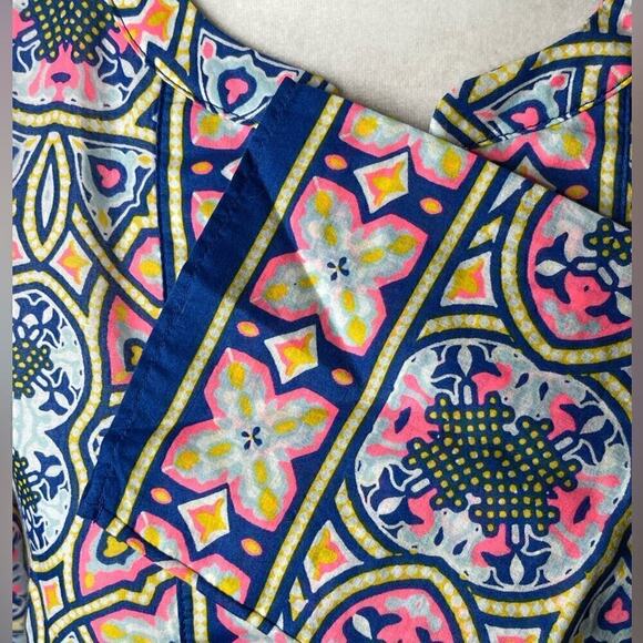 Talbots colorful Geometric Tunic Blouse Cotton V-neckline Size Small Petite - Picture 8 of 11